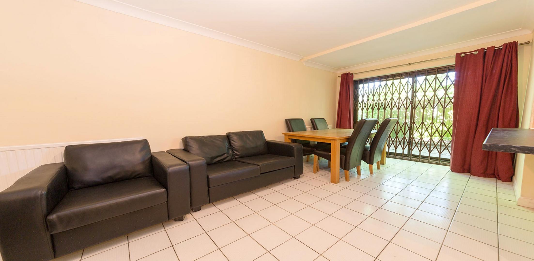 			LET, 4 Bedroom, 1 bath, 1 reception House			 St.Helens Gardens, LADBROKE GROVE